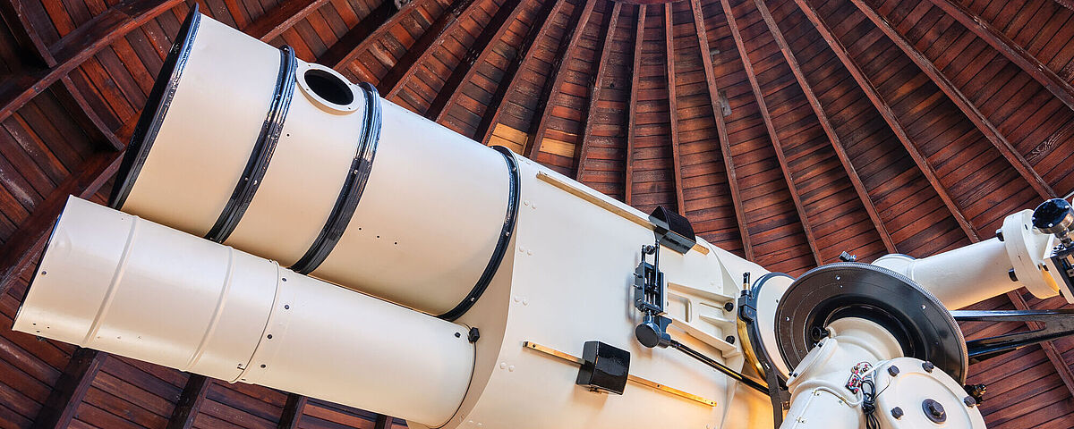 Das Teleskop fertig montiert in der Sternwarte.